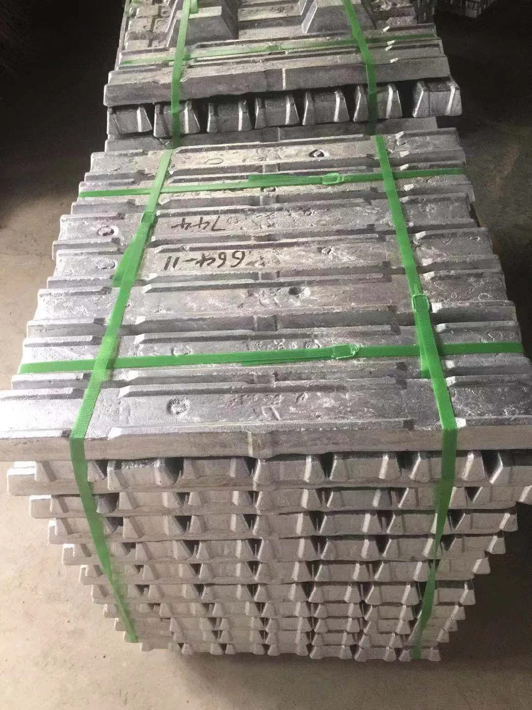 ADC12 Aluminium Alloy Ingot Wholesale Cheap Price Pure Aluminum Alloy Ingot