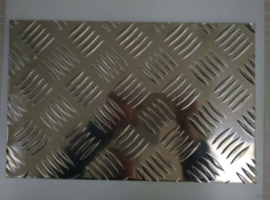 1100 1050 1060 3003 Embossed Aluminum/Aluminium Checkered Sheet with Five Bar